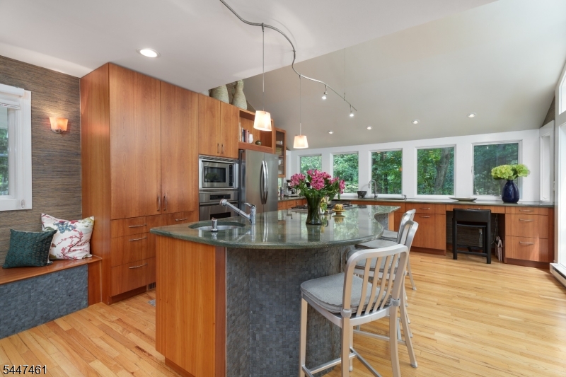 30 Poor Farm Road Pennington, NJ 08534 - Photo 13 of 43 Gallery Image 13