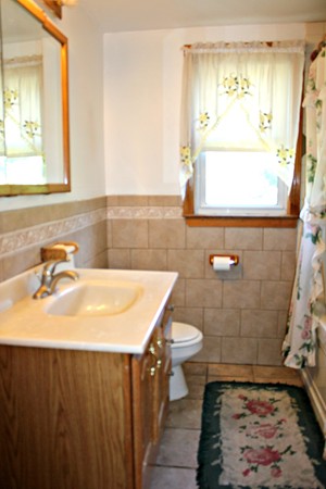 50 Bartlett Road Randolph, MA 02368 - Photo 9 of 21 Gallery Image 9