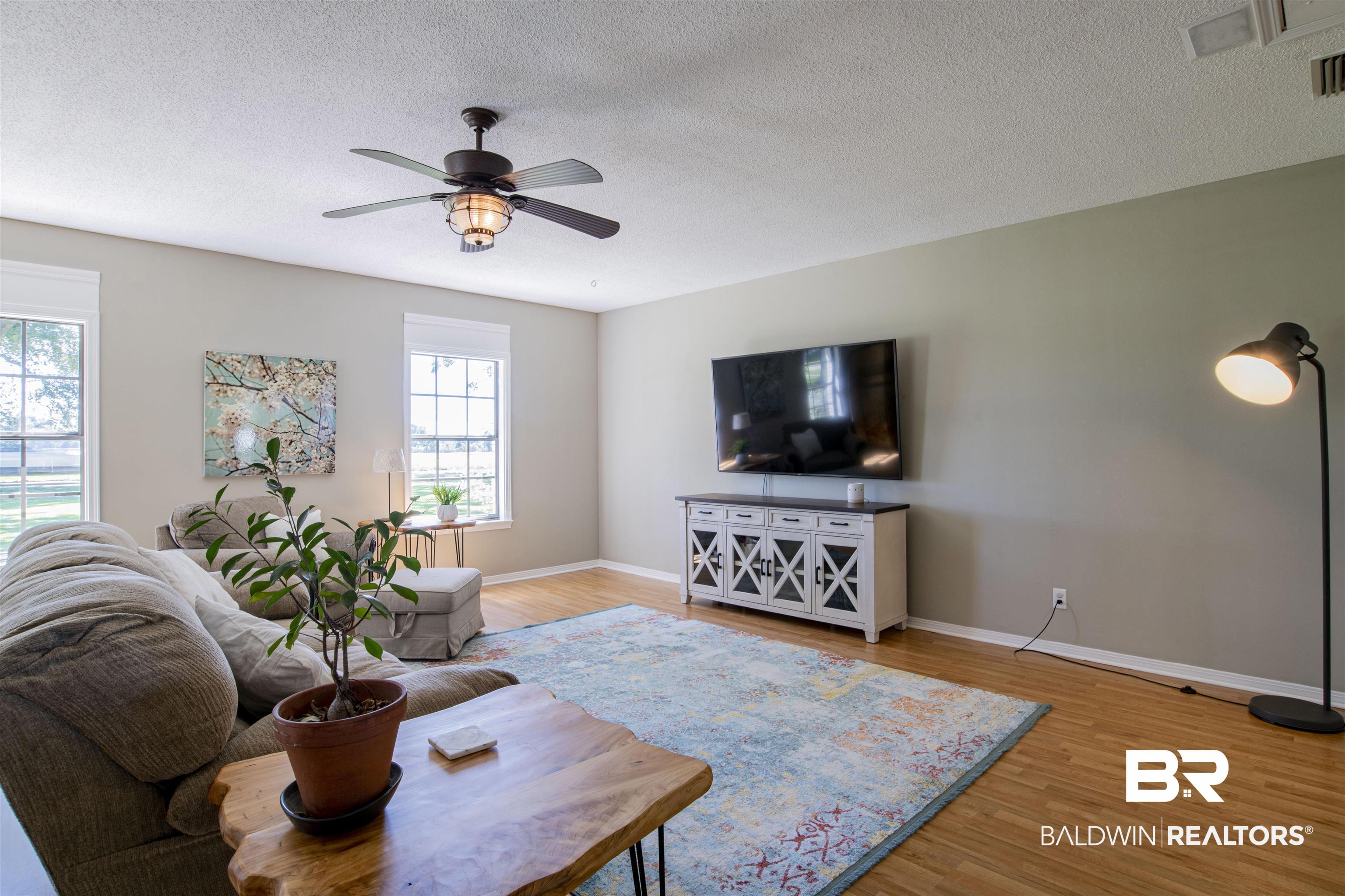 10225 Rebel Road Daphne, AL 36526 - Photo 12 of 43 Living Room/Sitting area