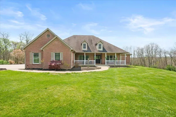 $699,000 | 1034 Hill Top Lane, Felicity, OH 45120