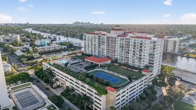 $2,350 | 3020 Northeast 32nd Avenue, Unit 819, Fort Lauderdale, FL 33308