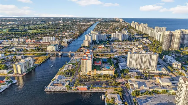 $2,350 | 3020 Northeast 32nd Avenue, Unit 819, Fort Lauderdale, FL 33308