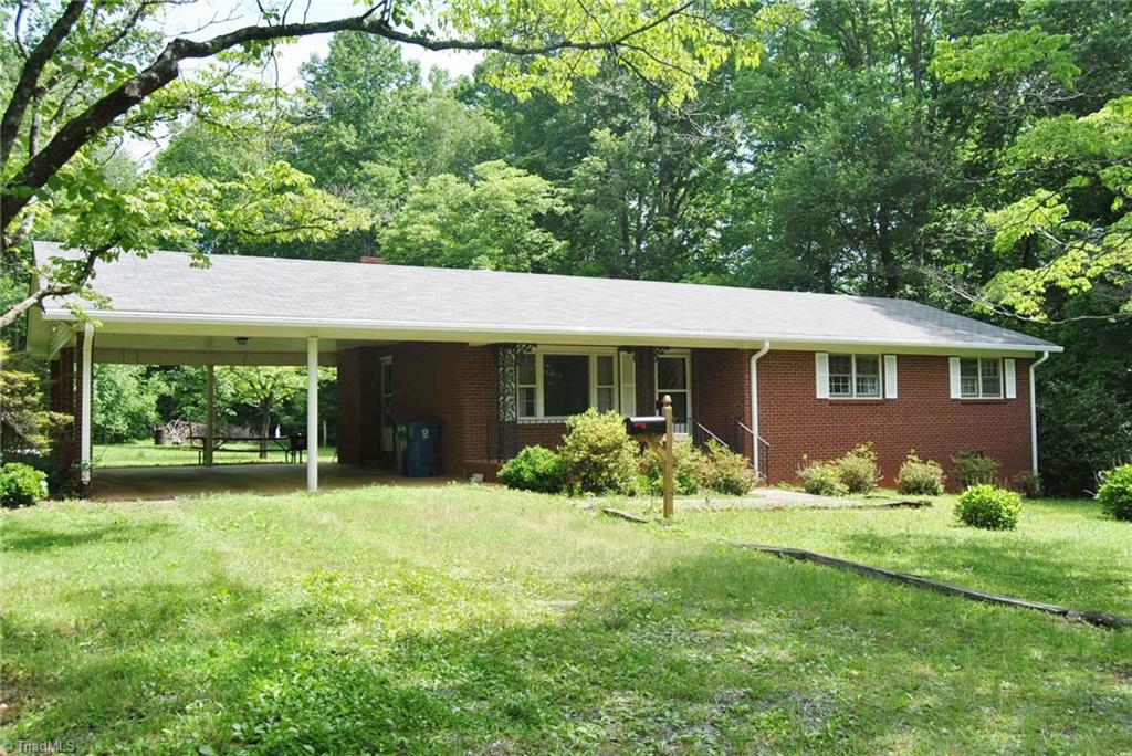 225 Williams Road Mocksville, NC 27028 - Photo 3 of 20 Gallery Image 3