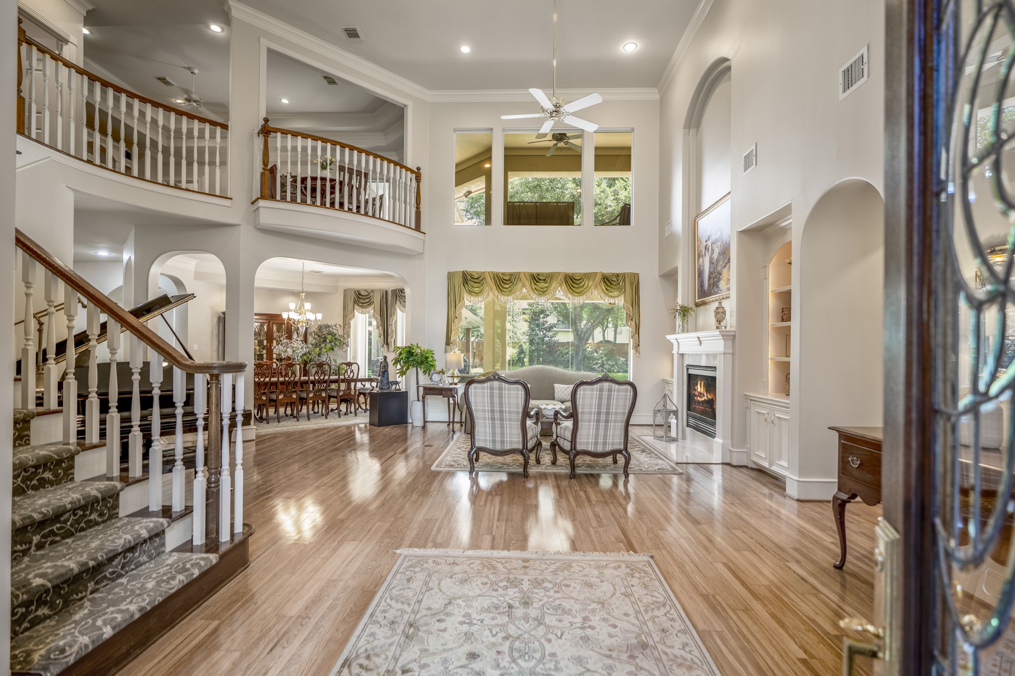 8806 Sterling Gate Circle Spring, TX 77379 - Photo 6 of 40 Impressive two story entry and formal living room with views of the backyard.