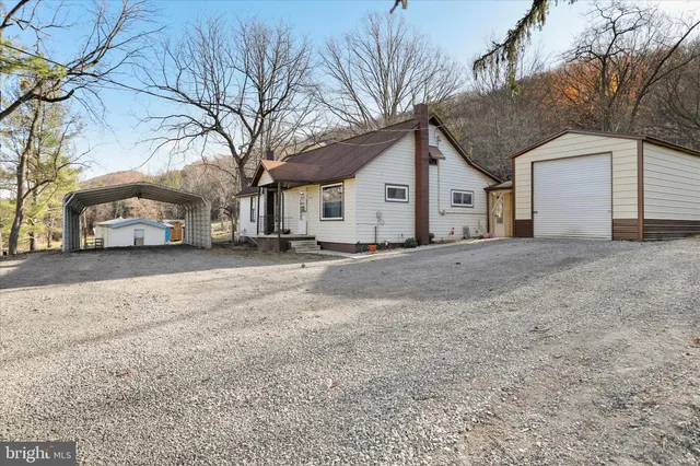 $185,000 | 18318 Derwood Drive, Rawlings, MD 21557