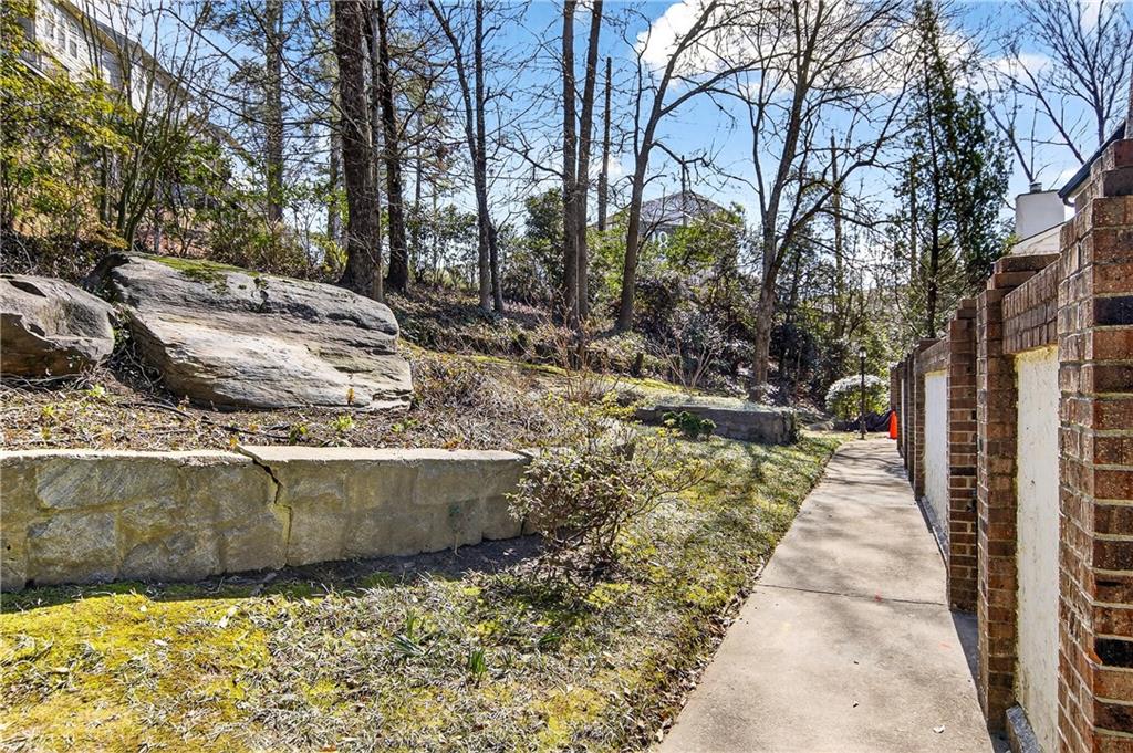 1 Ardmore Square Northwest, Unit 1 Atlanta, GA 30309 - Photo 38 of 53