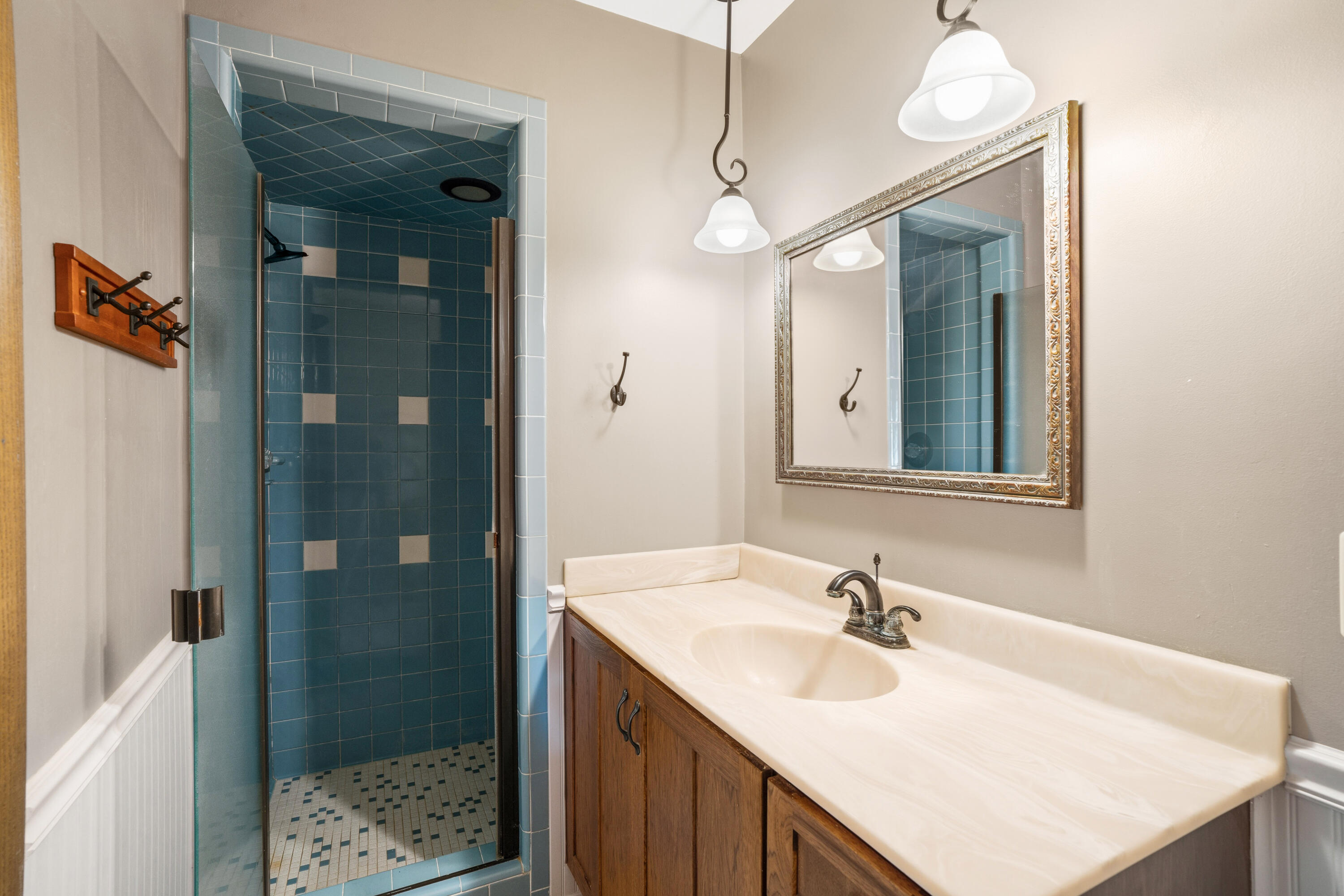 4514 Ridgecrest Drive Mount Pleasant, WI 53403 - Photo 18 of 29 Primary CT Shower