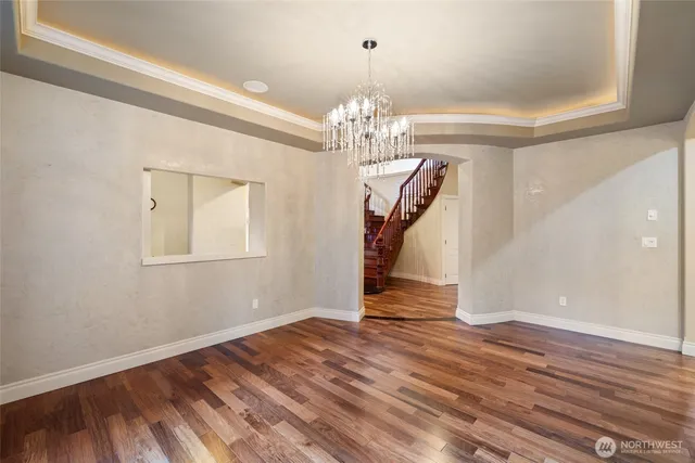 a view of an entryway of the house