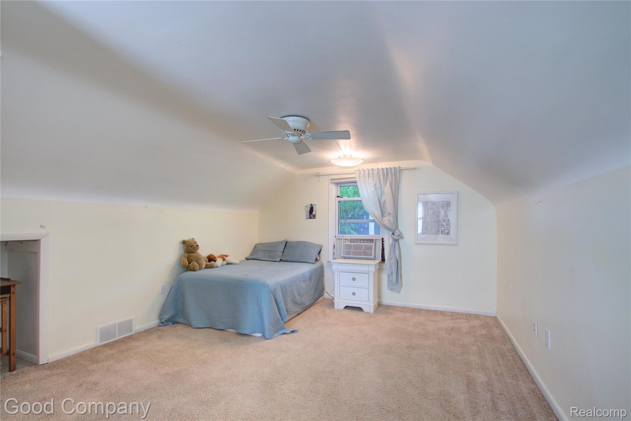 2284 Cambridge Road Berkley, MI 48072 - Photo 18 of 32 2284 Cambridge Rd. 18