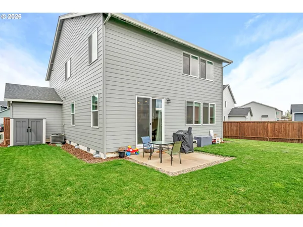 $539,000 | 1433 Darlington Drive, Junction City, OR 97448