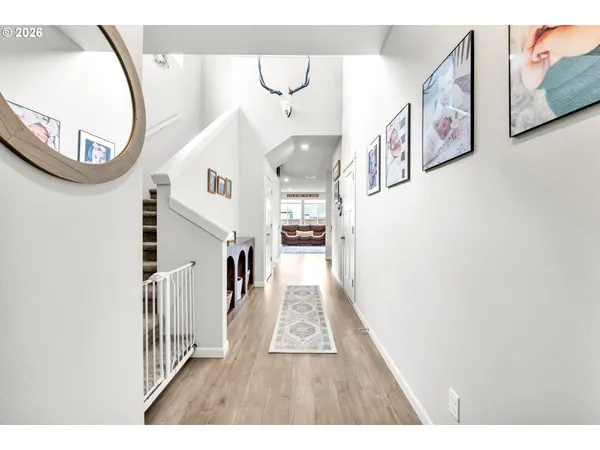 a view of livingroom with washer and dryer