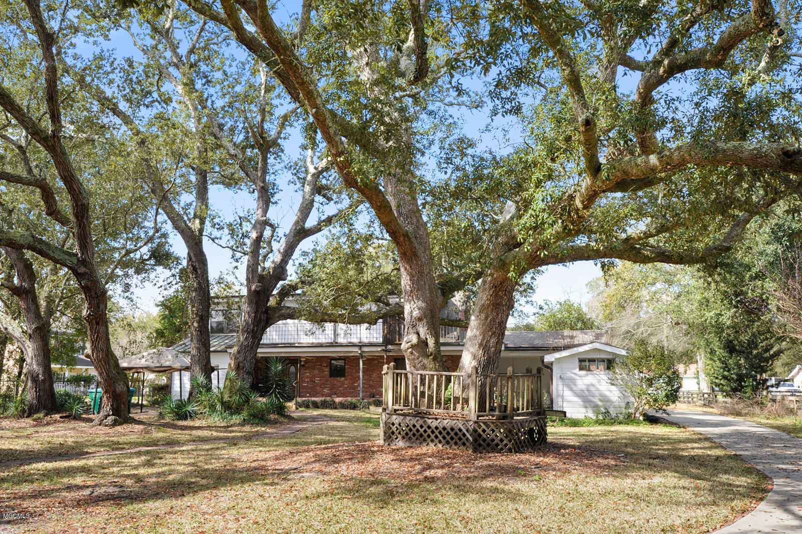 928 Lindh Road Gulfport, MS 39507 - Photo 13 of 15 Exterior Back 2
