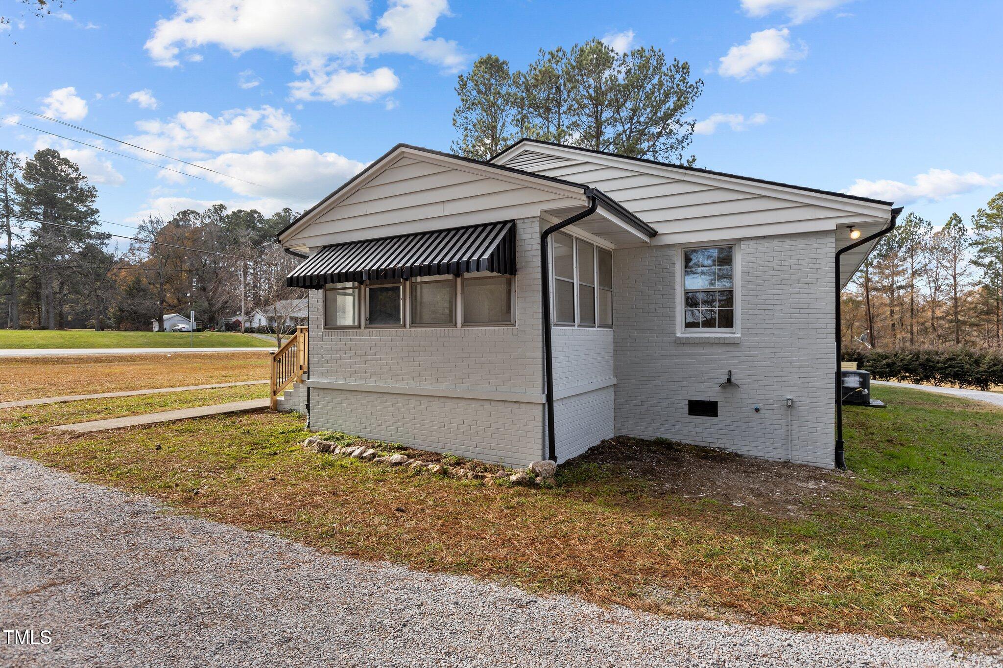900 Roxboro Road Oxford, NC 27565 - Photo 9 of 48 47-web-or-mls-IMGL1358