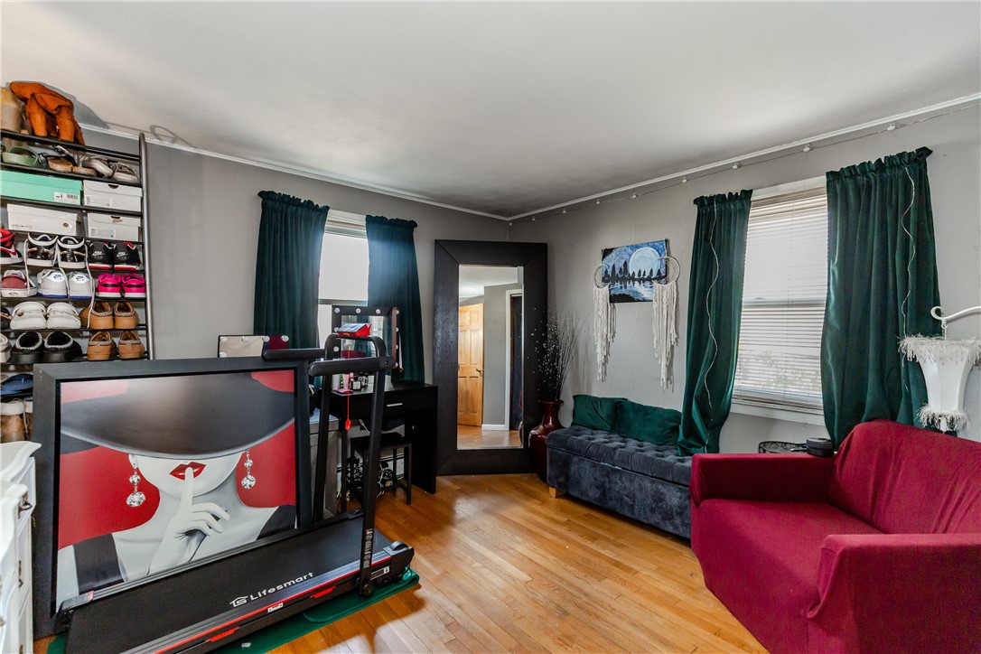 60 Ruskin Avenue Woonsocket, RI 02895 - Photo 11 of 31 1st Floor Bedroom 2