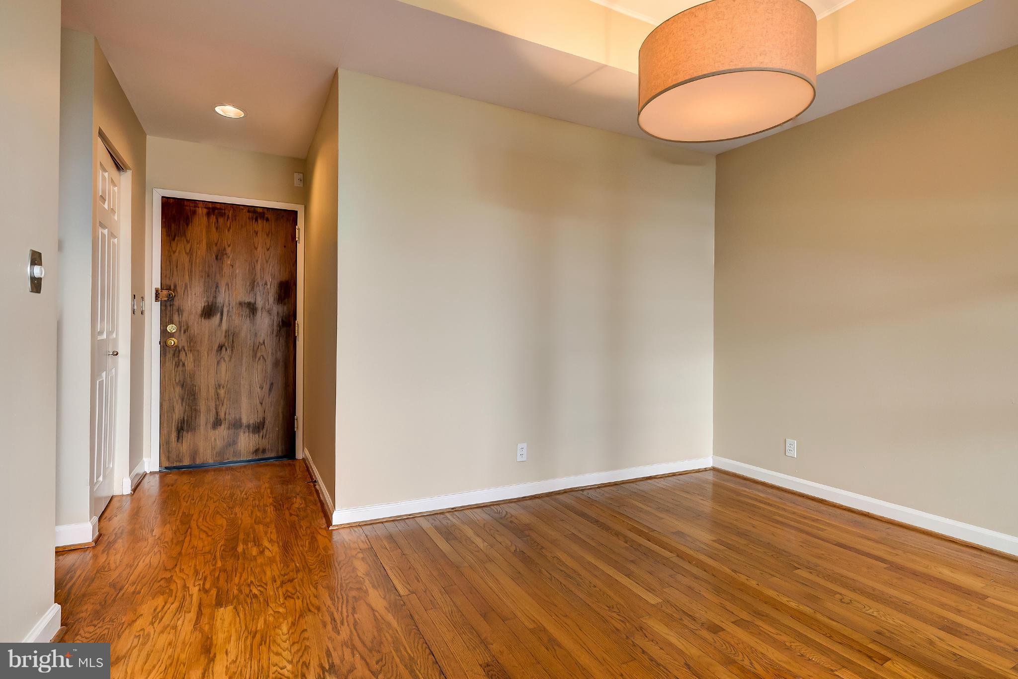 1830 17th Street Northwest, Unit 606 Washington, DC 20009 - Photo 5 of 26 Dining Room