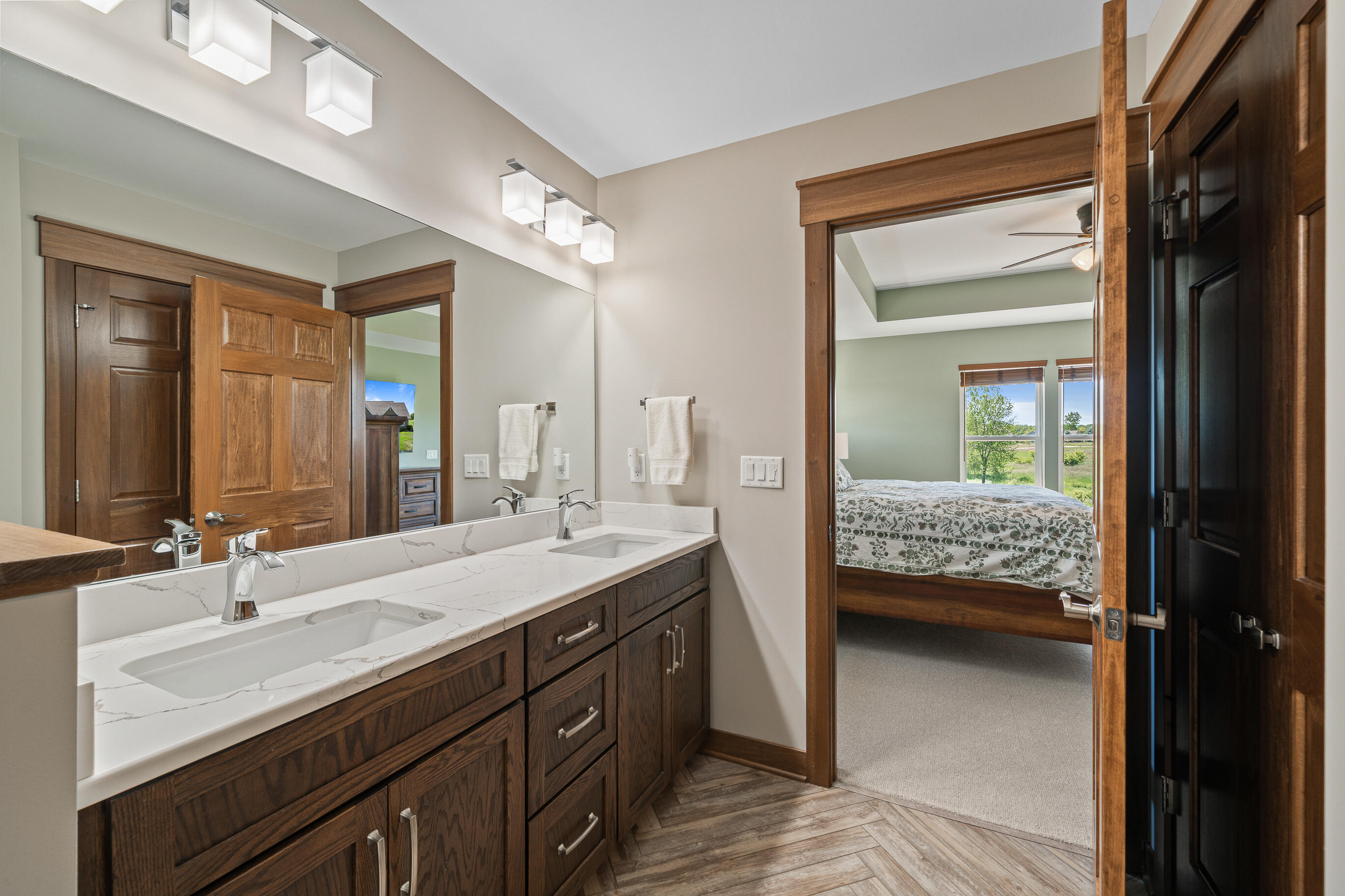N1451 Maple Ridge Road Linn, WI 53147 - Photo 21 of 41 Primary Bathroom
