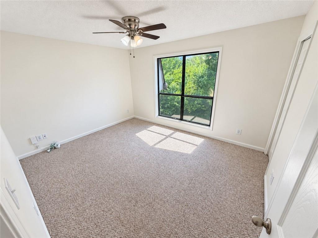 2657 Lenox Road Northeast, Unit P213 Atlanta, GA 30324 - Photo 18 of 25 Gallery Image 18