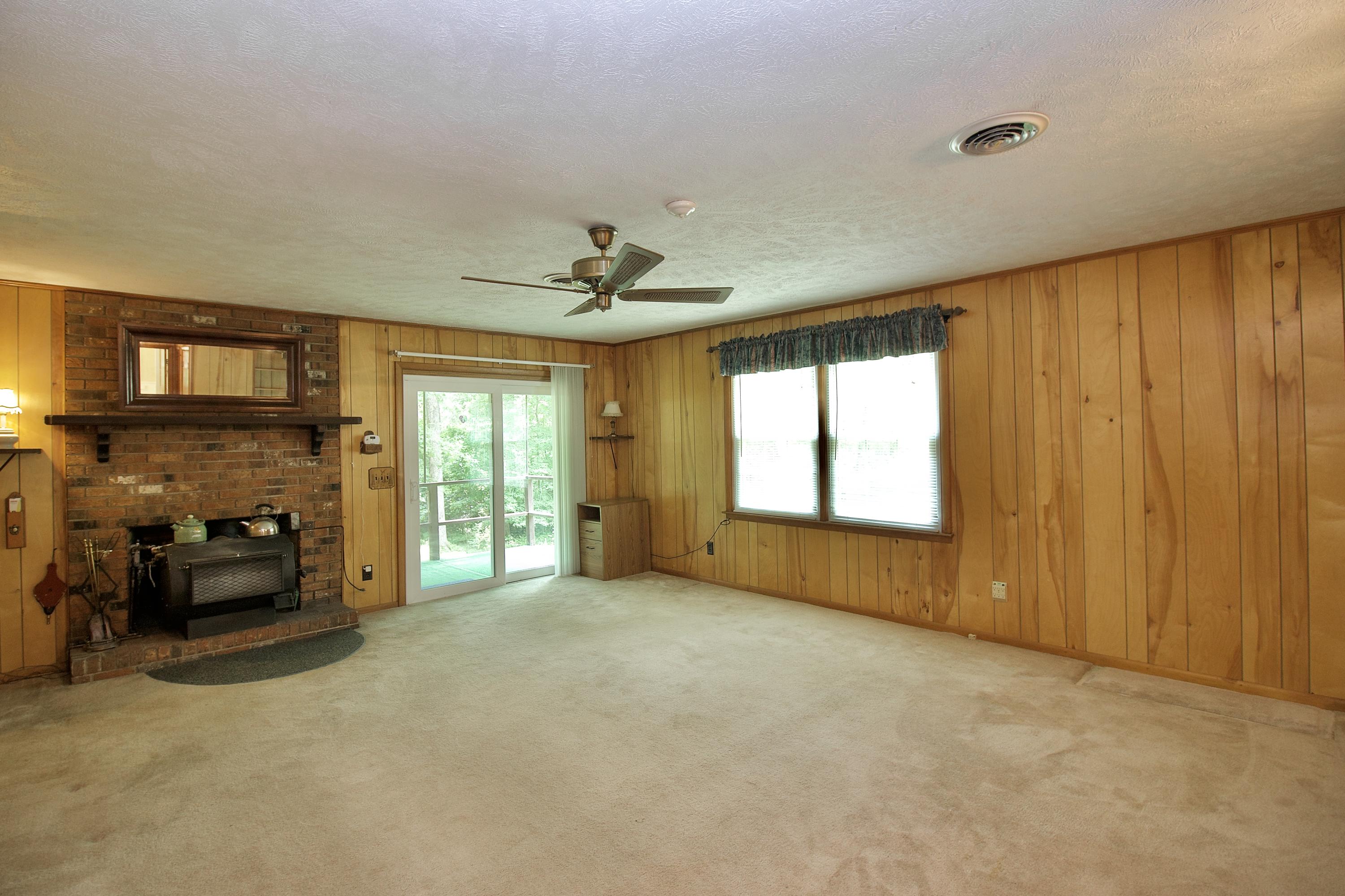 900 Robinwood Road Aberdeen, NC 28315 - Photo 13 of 58 IMG_5726