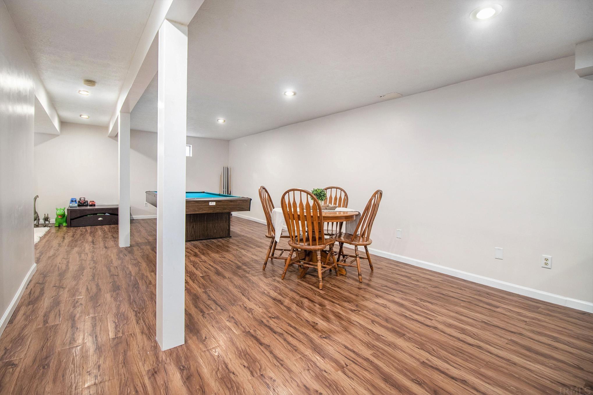 51422 Righter Lane South Bend, IN 46628 - Photo 18 of 25 Gallery Image 18