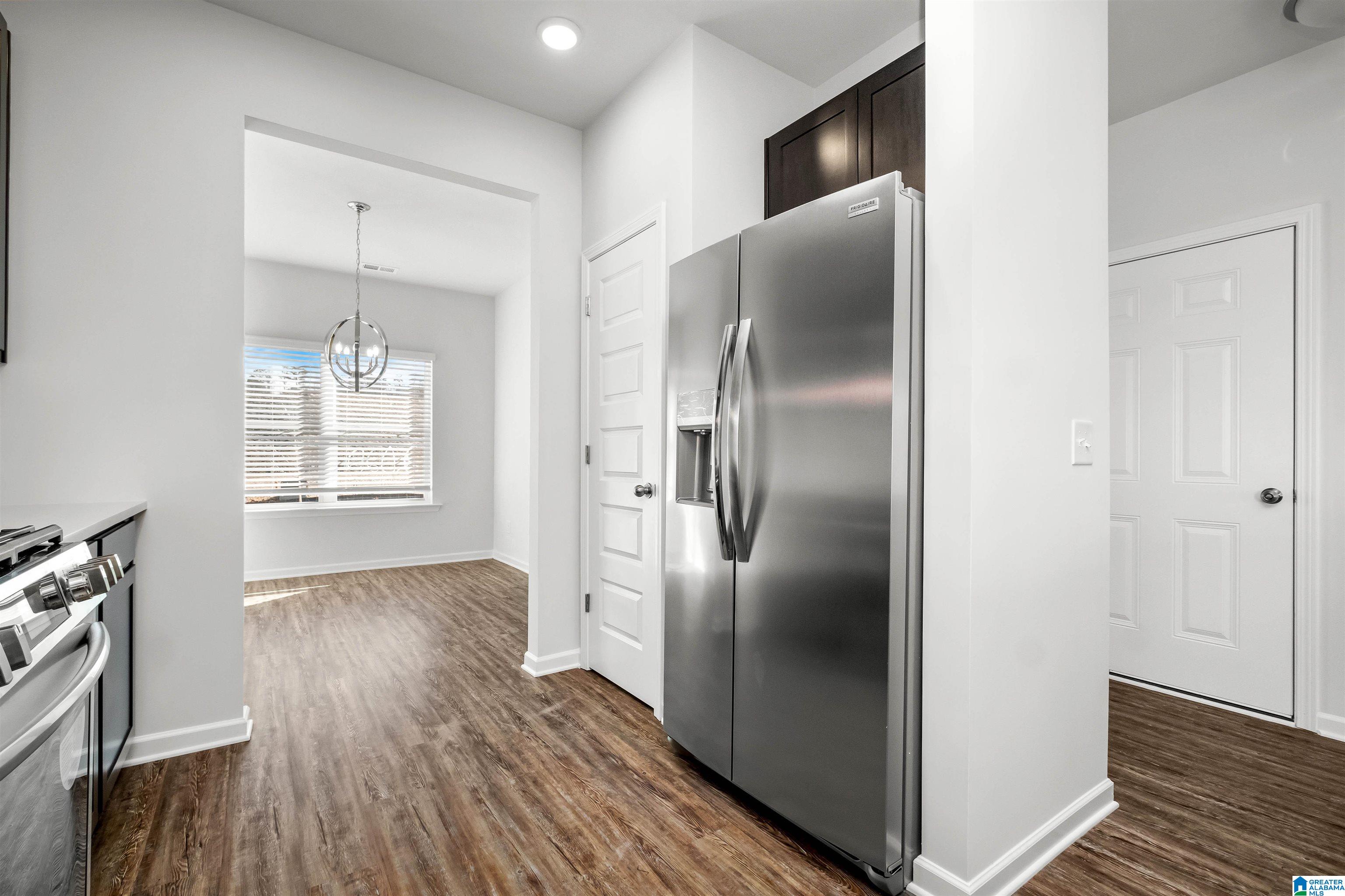 2020 Vly Run Leeds, AL 35094 - Photo 8 of 33