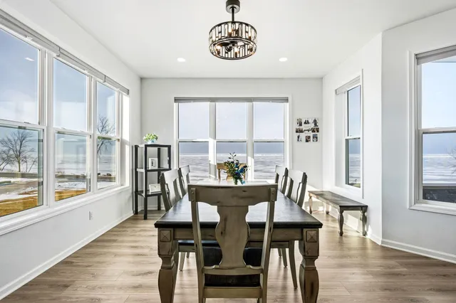 $925,000 | 1150 Bayshore Road, Brussels, WI 54204