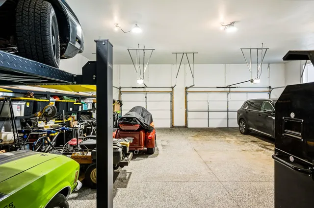 $925,000 | 1150 Bayshore Road, Brussels, WI 54204