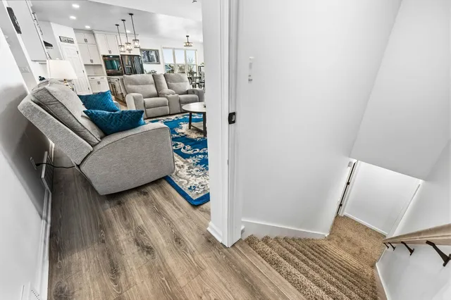 $925,000 | 1150 Bayshore Road, Brussels, WI 54204