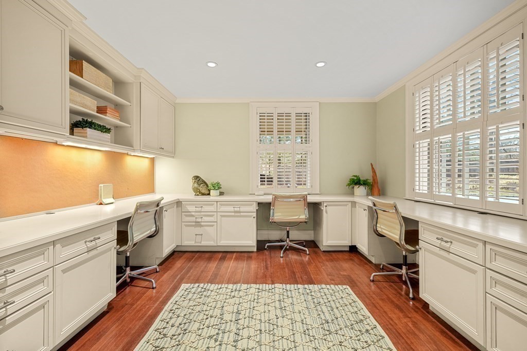 20 Sears Road Brookline, MA 02445 - Photo 18 of 40