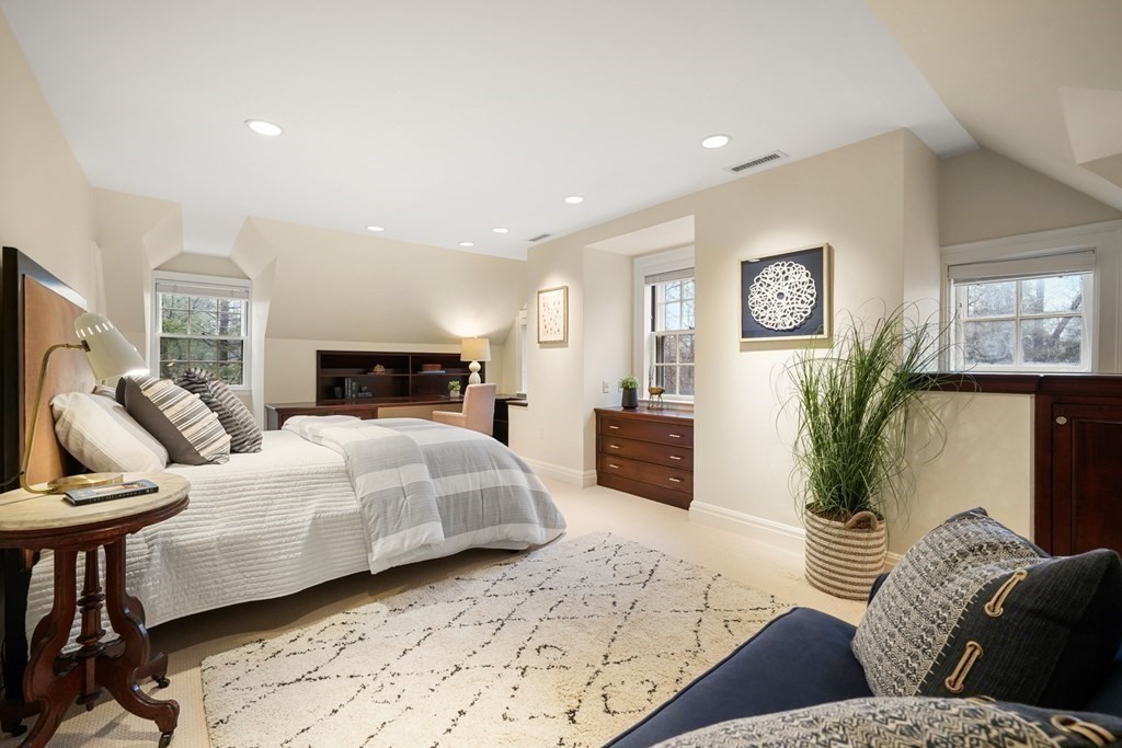 20 Sears Road Brookline, MA 02445 - Photo 30 of 40