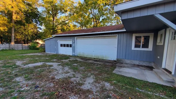 $250,000 | 913 North Monroe Street, Lowell, MI 49331