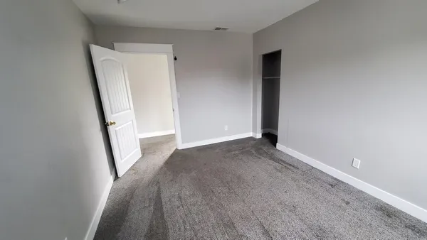 $250,000 | 913 North Monroe Street, Lowell, MI 49331