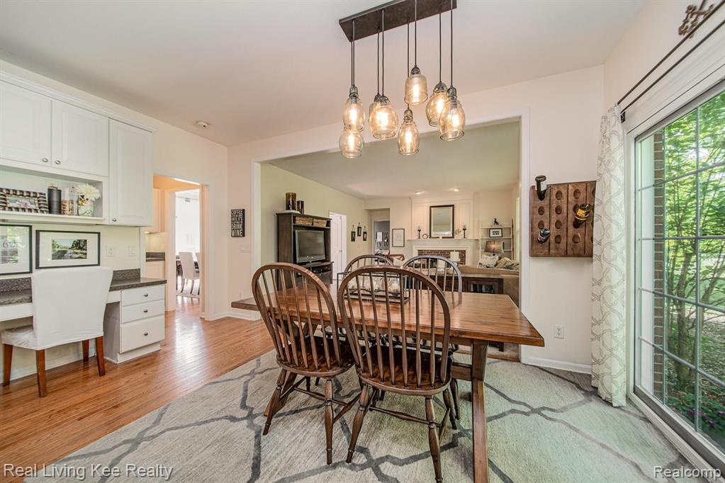 560 Bedlington Drive Rochester Hills, MI 48307 - Photo 18 of 31