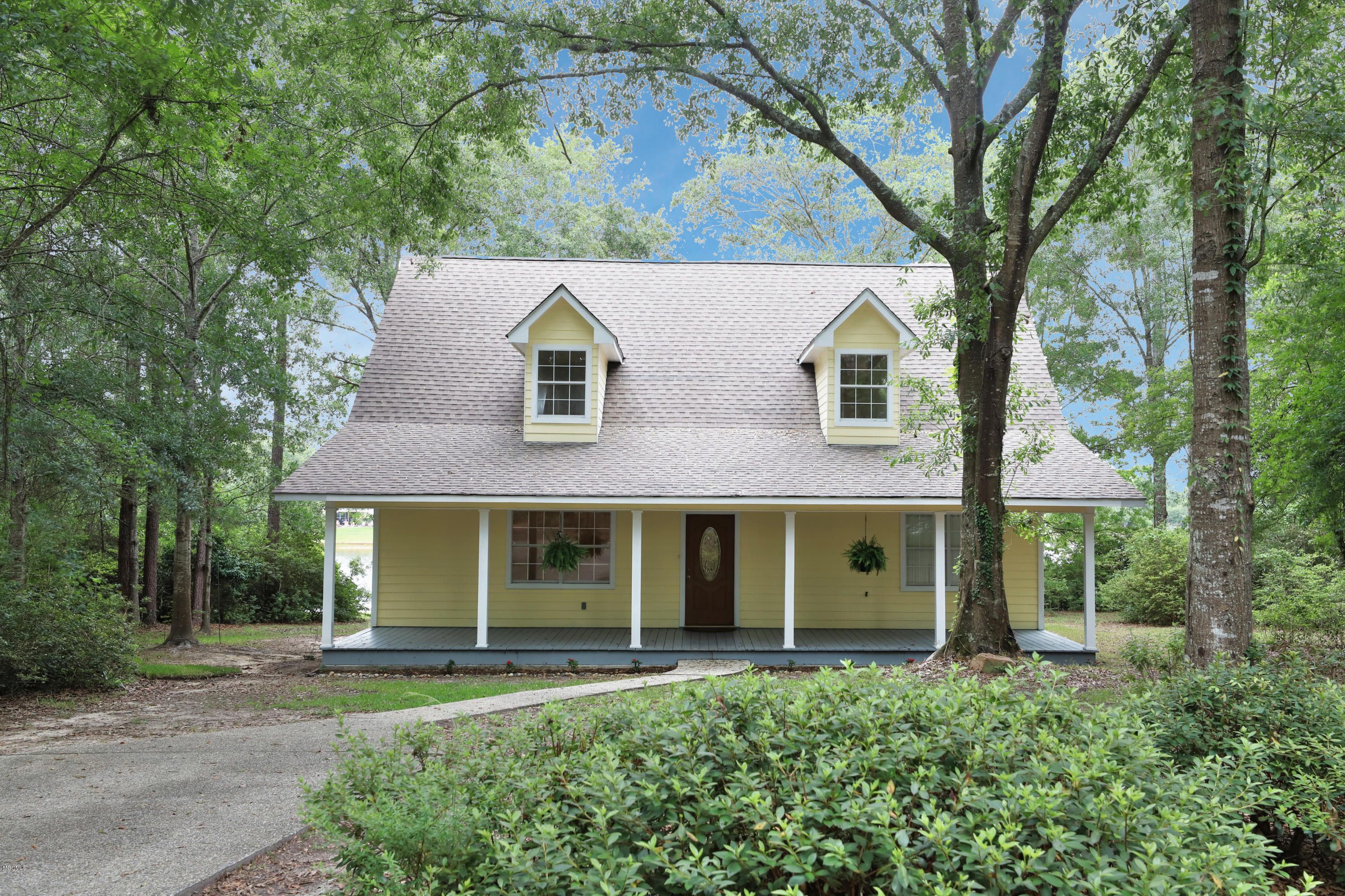 18400 Lake Ridge Drive Saucier, MS 39574 - Photo 1 of 36 Front ADJ