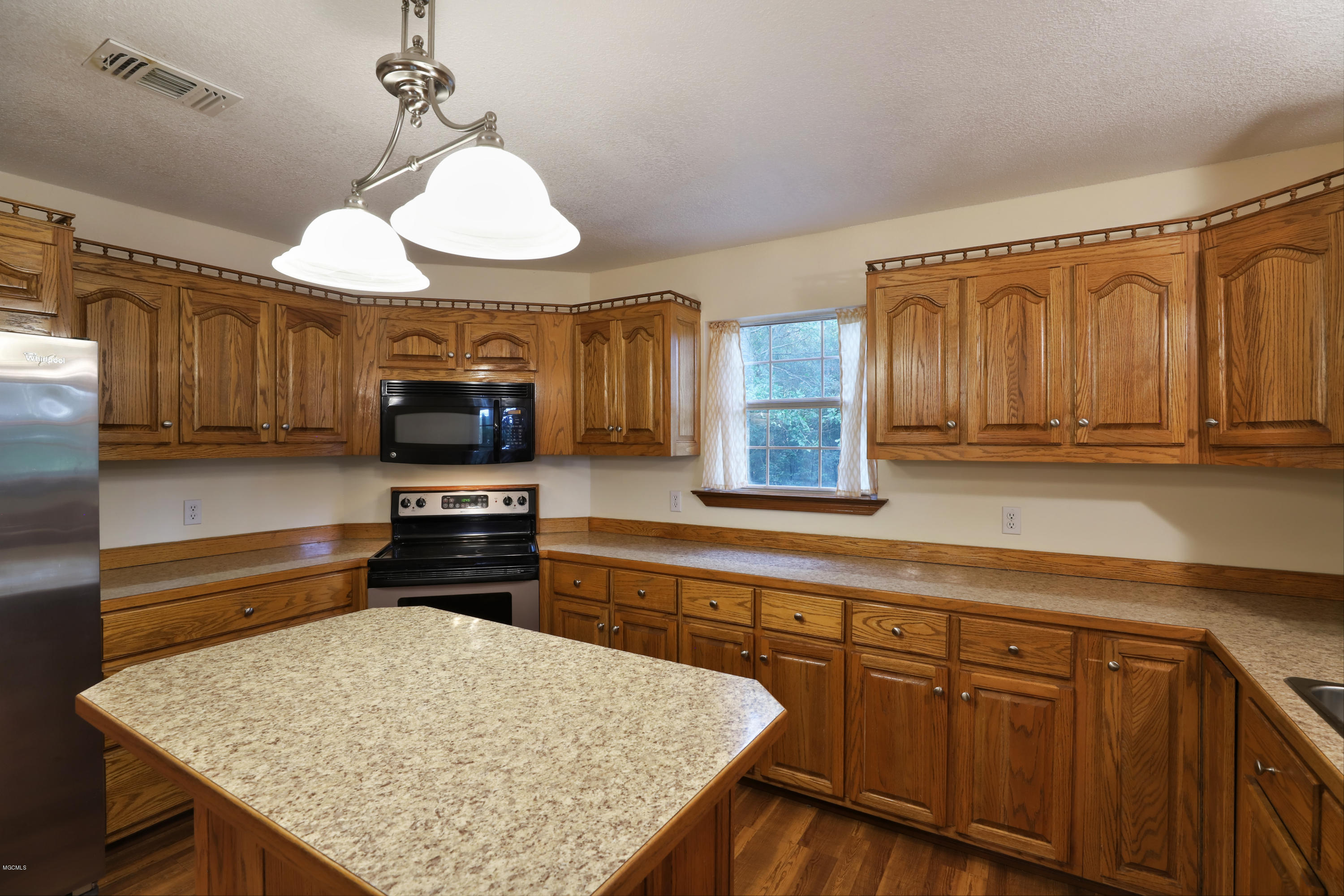 18400 Lake Ridge Drive Saucier, MS 39574 - Photo 17 of 36 A Kitchen 2 P