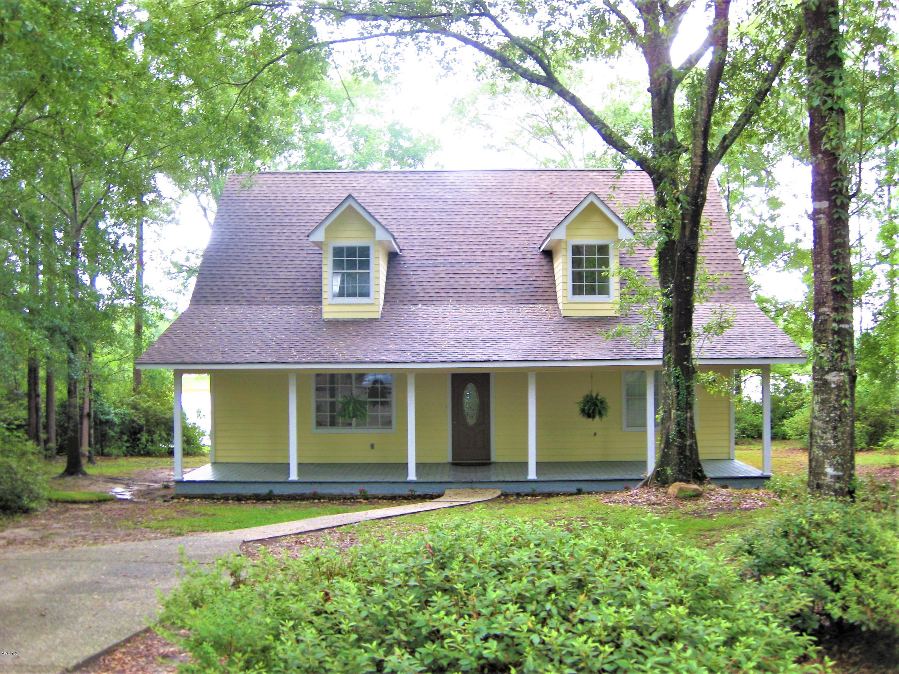 18400 Lake Ridge Drive Saucier, MS 39574 - Photo 2 of 36 IMG_0486 (2)