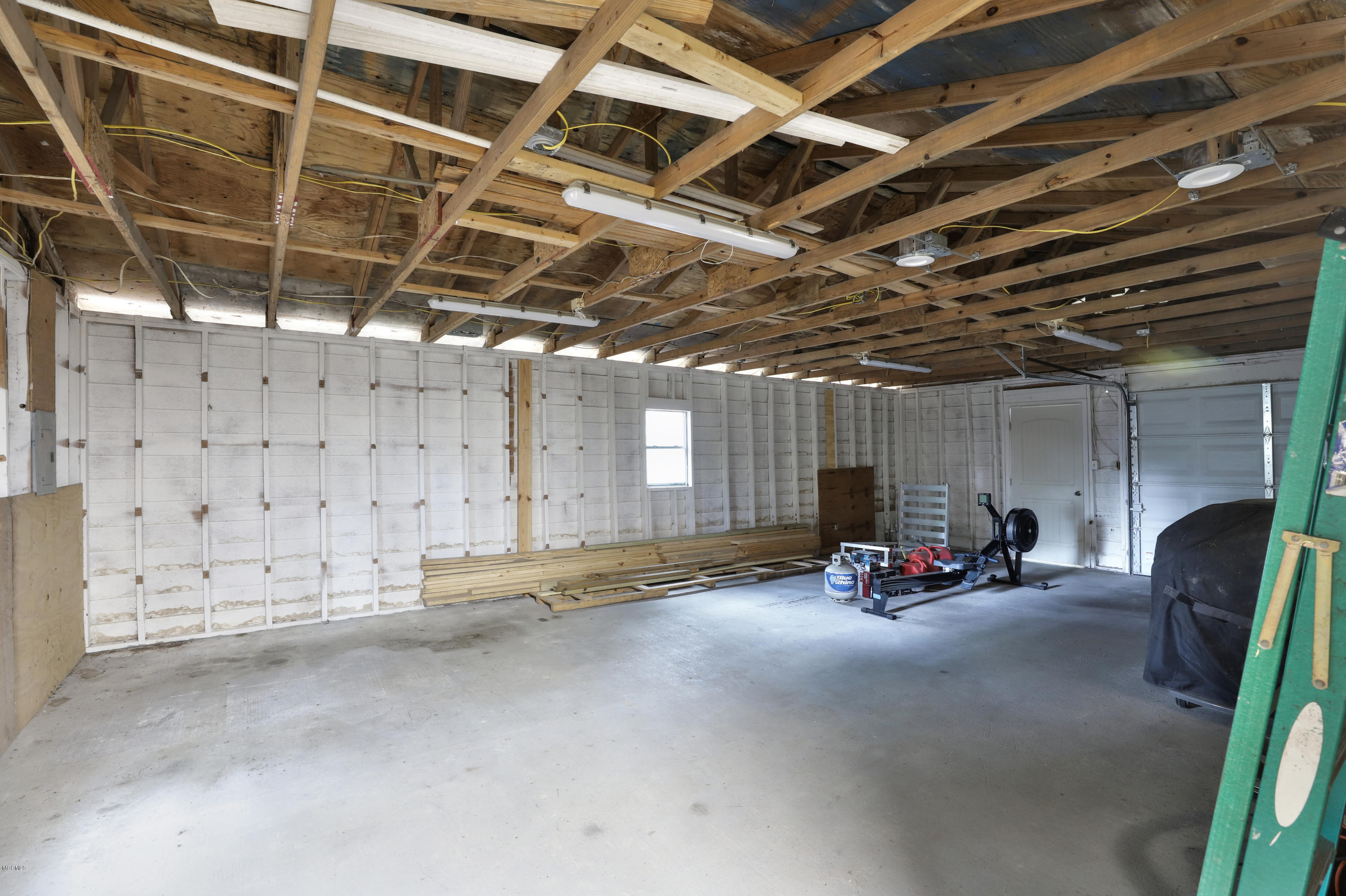 18400 Lake Ridge Drive Saucier, MS 39574 - Photo 36 of 36 n Garage n