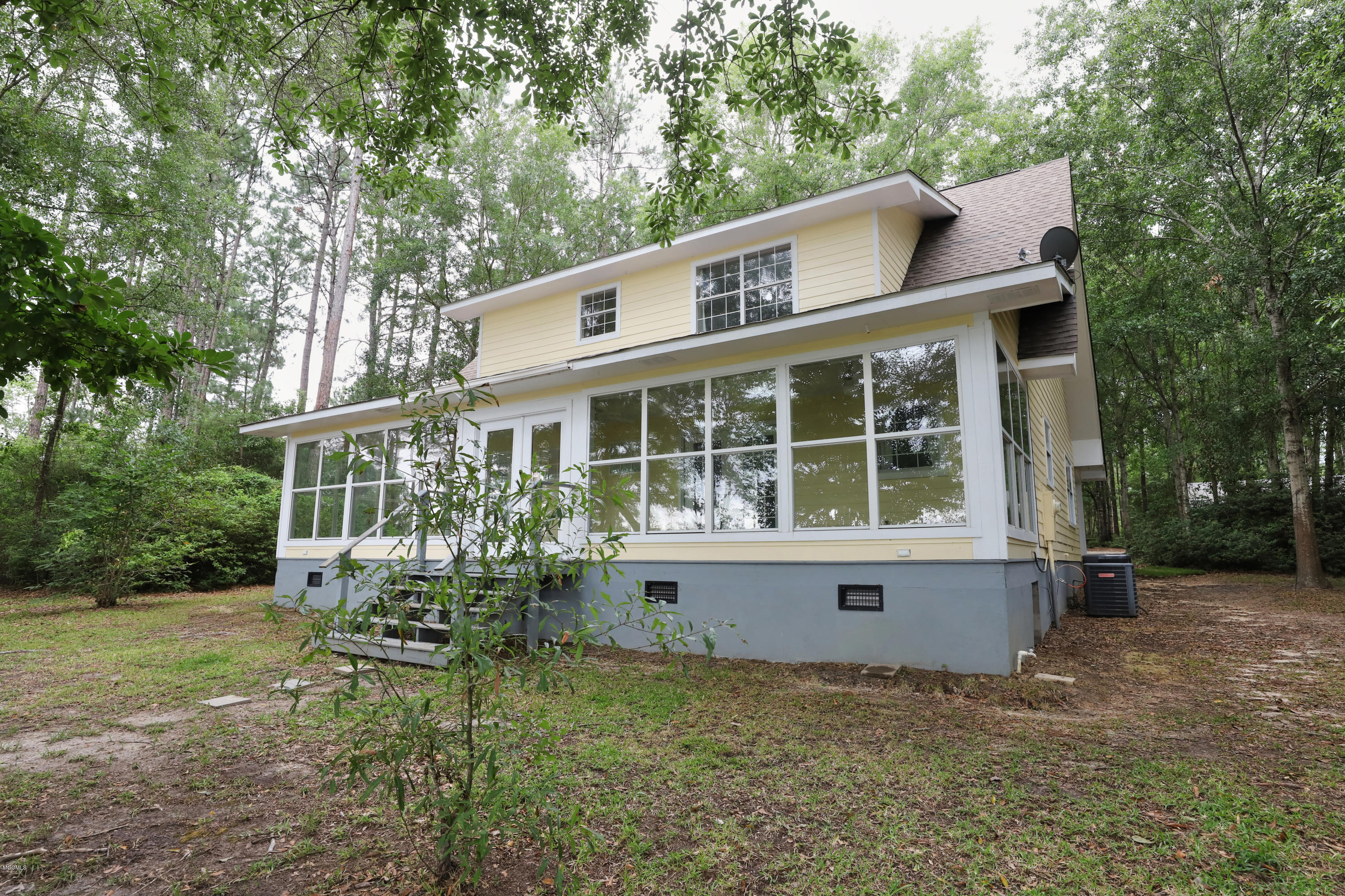 18400 Lake Ridge Drive Saucier, MS 39574 - Photo 6 of 36 A Back 2 P