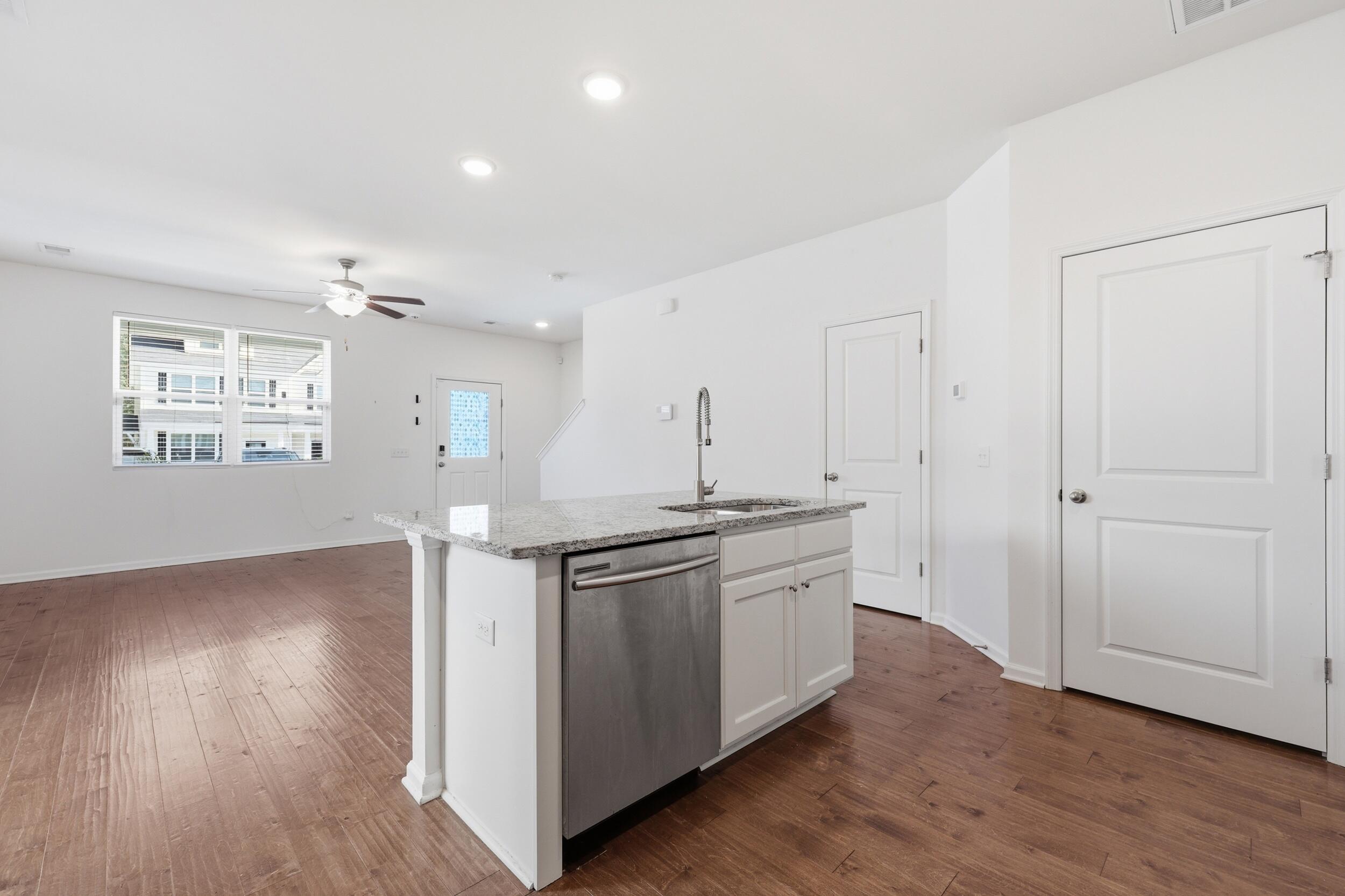 195 Woodward Road Goose Creek, SC 29445 - Photo 4 of 21 6_ep_005