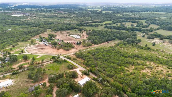 $289,000 | 855 Roosevelt Road, Luling, TX 78648