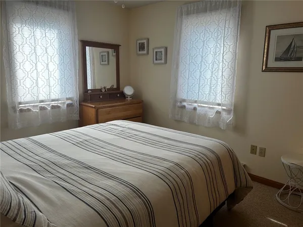 $1,800 | 630 Green Hill Beach Road, South Kingstown, RI 02879