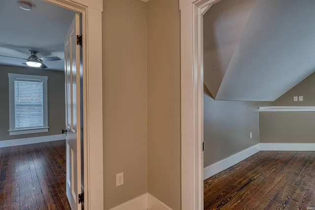 $310,000 | 206 West Gibson Street, Haubstadt, IN 47639