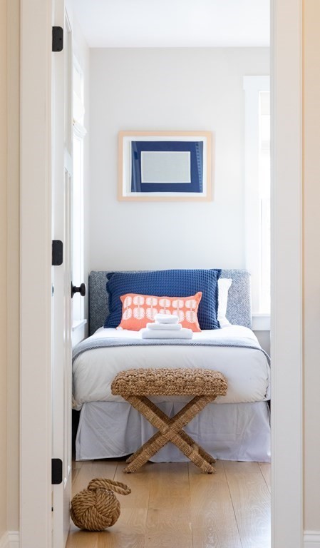 49 Pine Street Nantucket, MA 02554 - Photo 37 of 41