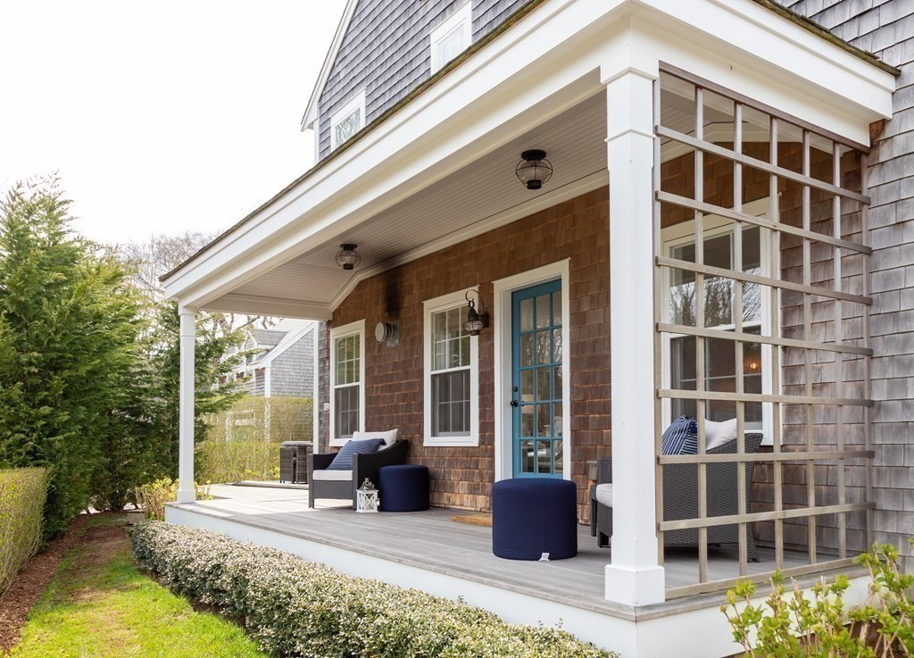 49 Pine Street Nantucket, MA 02554 - Photo 4 of 41