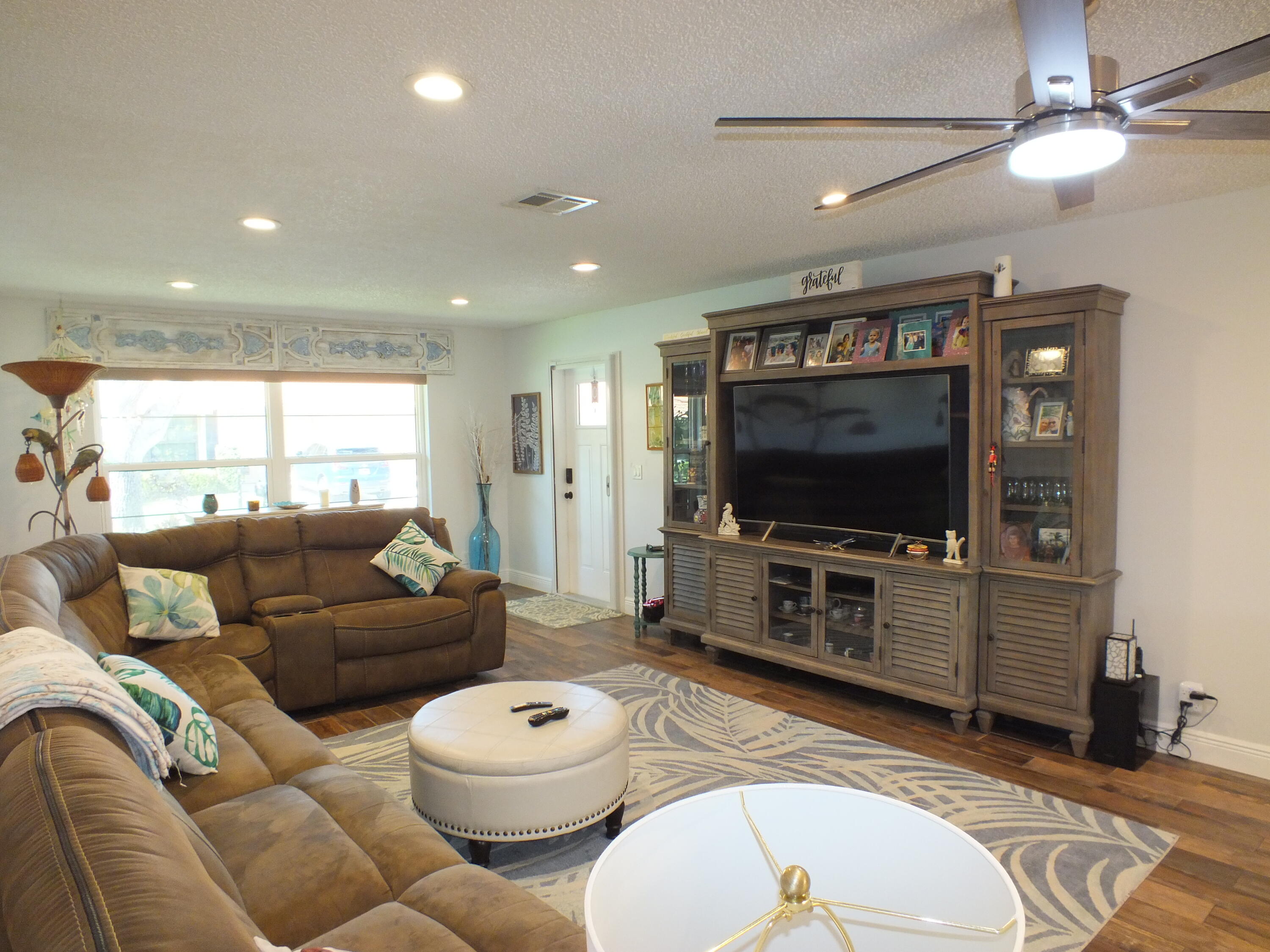 4445 Pandanus Tree Road, Unit B Boynton Beach, FL 33436 - Photo 10 of 43 DSCF7689
