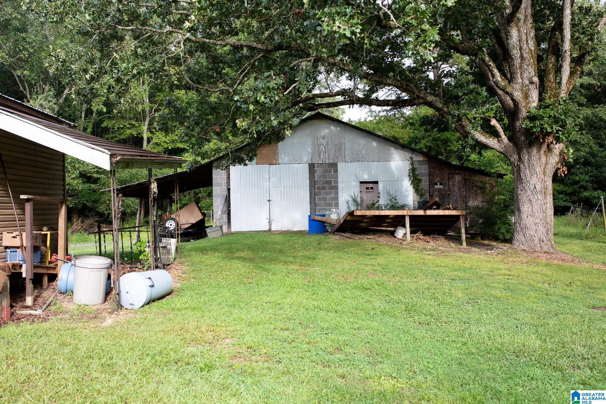 689 Tredegar Road Jacksonville, AL 36265 - Photo 6 of 31