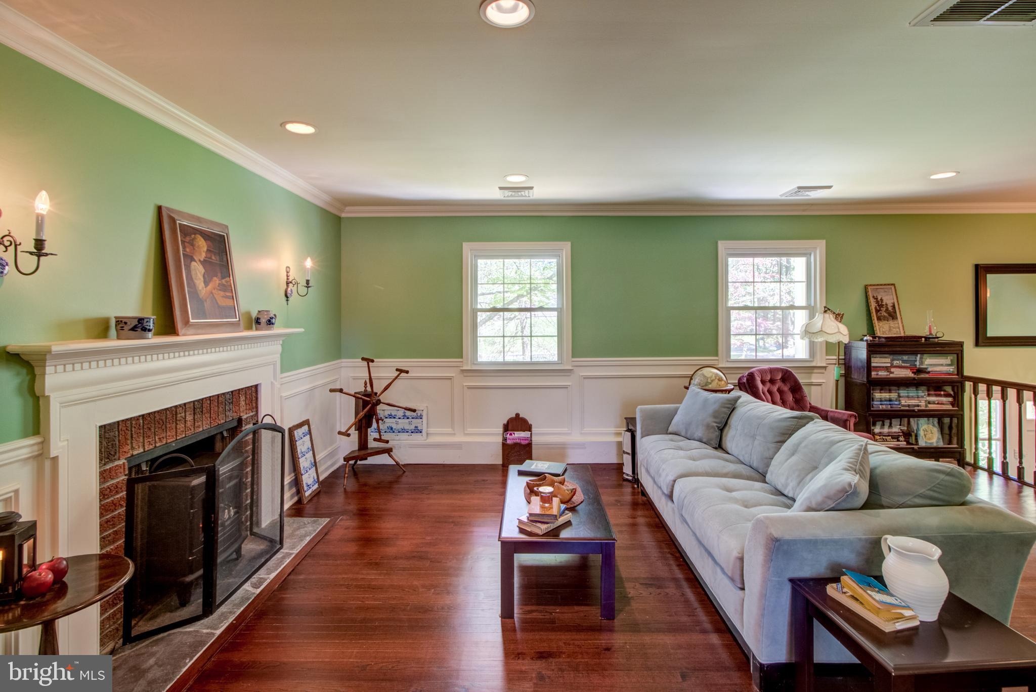 39 Poor Farm Road Pennington, NJ 08534 - Photo 5 of 39