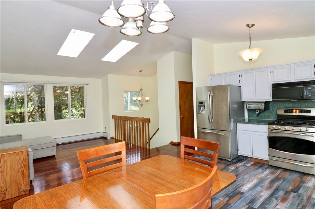 275 Waterman Hill Road Coventry, RI 02827 - Photo 12 of 30