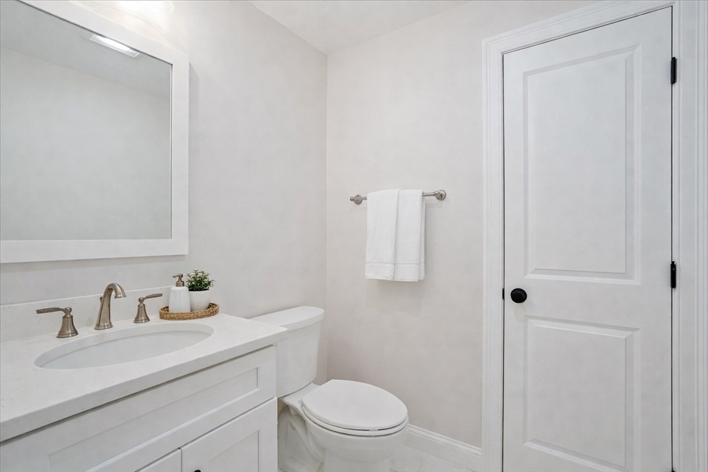 513 Mendon Road, Unit 1 Attleboro, MA 02703 - Photo 12 of 18