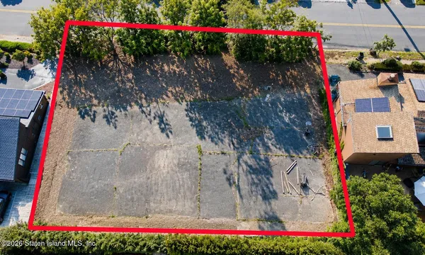 $449,999 | 282 Bard Avenue | West Brighton
