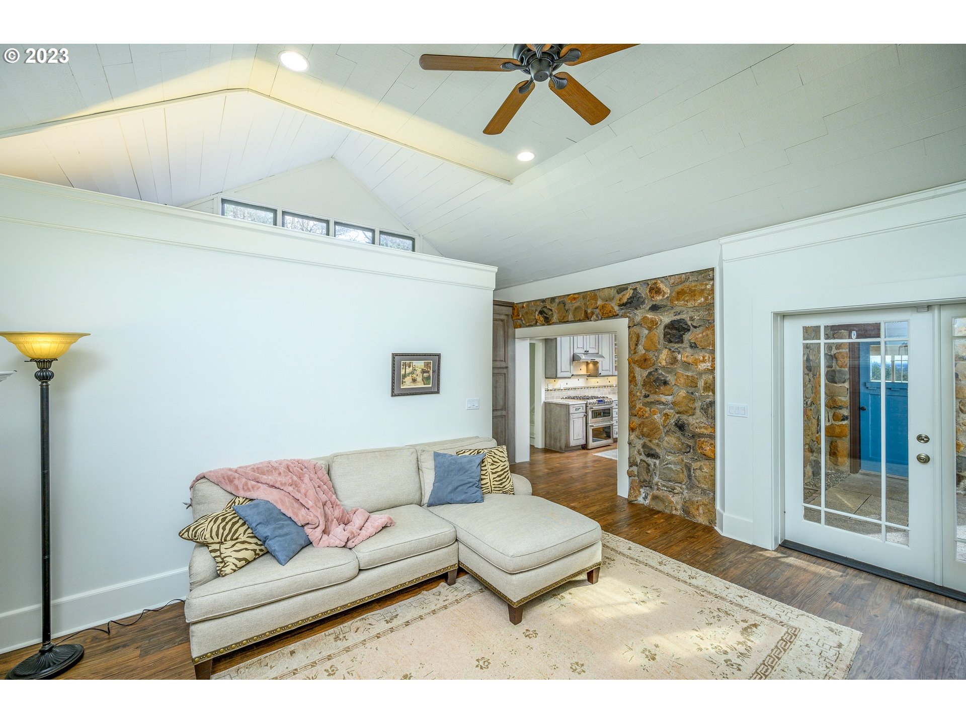 27505 Northeast Bell Road Newberg, OR 97132 - Photo 11 of 31 Gallery Image 11